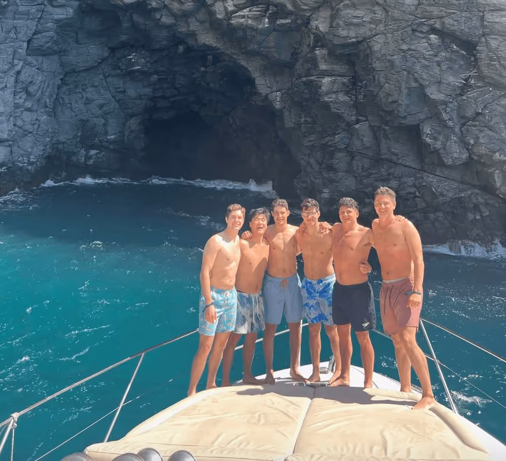 Summer travel moments with Flextrip abroad